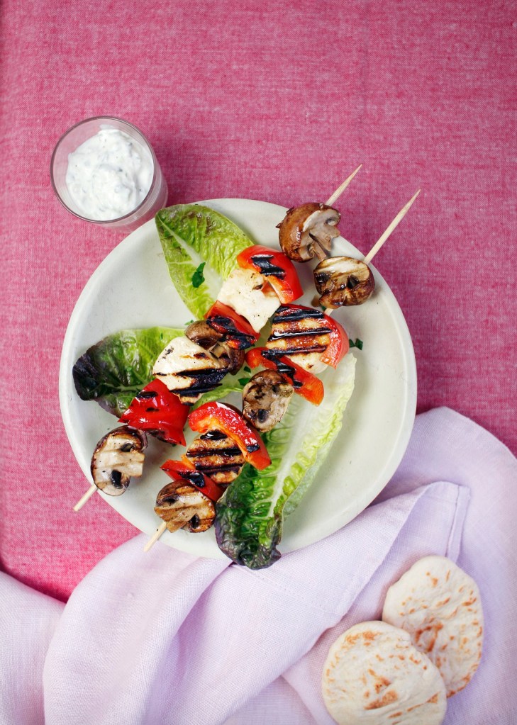 Grillspyd, halloumi, sopp og paprika